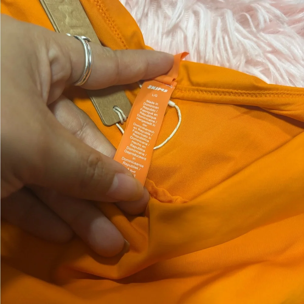 SKIMS SIGNATURE MID Waist BOTTOM nwt